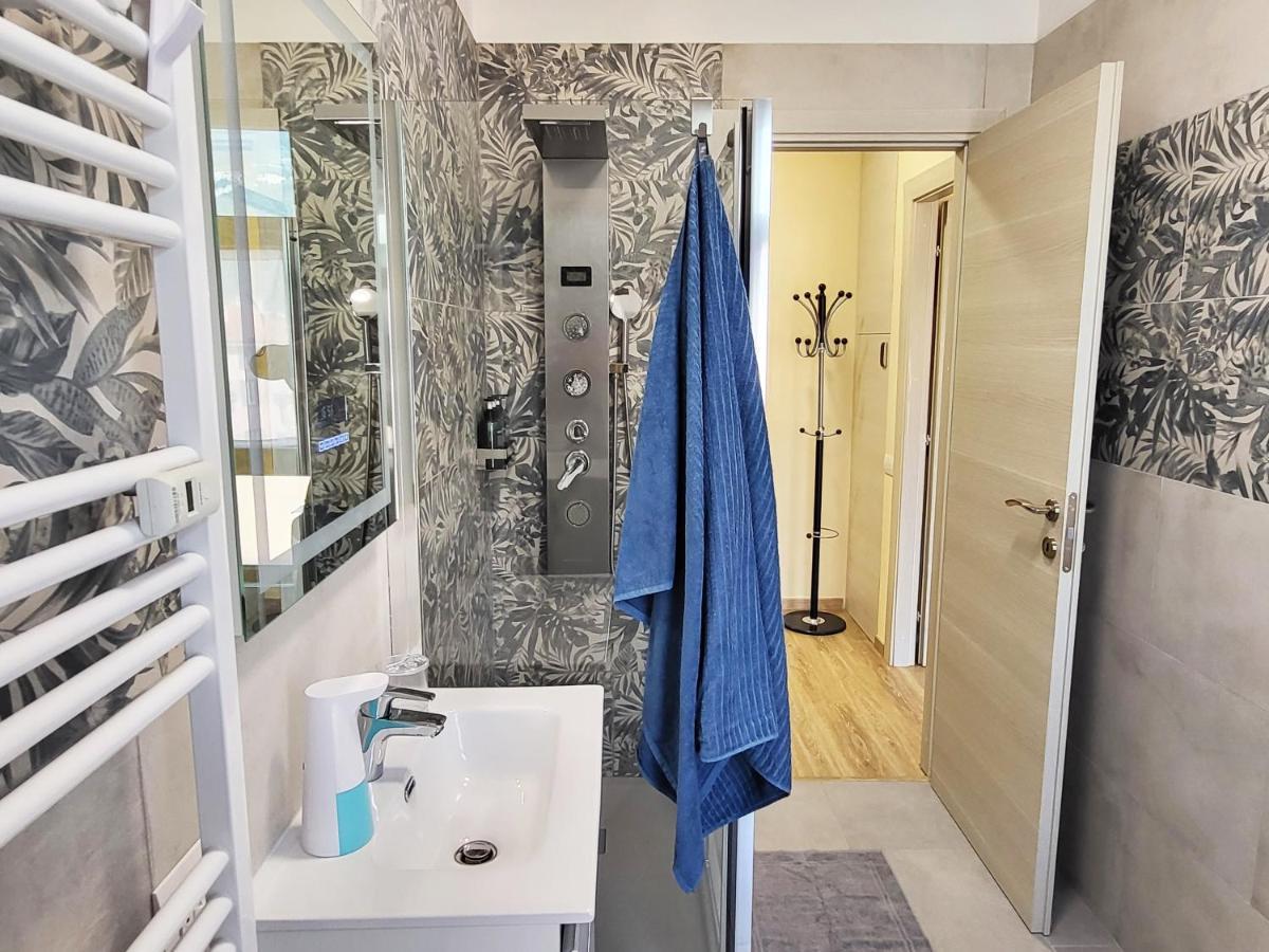 Casa Lariana Lejlighed Lecco Eksteriør billede